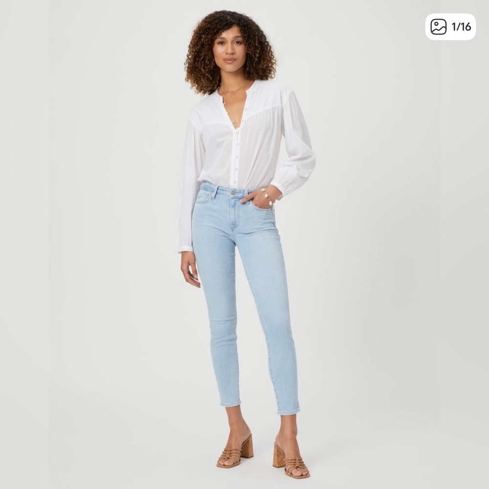 PAIGE “Verdugo Ankle” Skinny Jeans Color: Light Wash